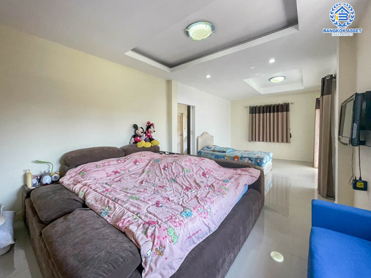 *****บ้านเดี่ยวมือสองย่านกรุงเทพฯ ม.สวนหลวงวิลล์ เฉลิมพระเกียรติ เนื้อที่ 63.2 ตร.ว. ฟังก์ชัน 3 ห้องนอน 4 ห้องน้ำ 1 ที่จอดรถ บ้านสวยสภาพดี แถมฟรี เครื่องปรับอากาศ 3 เครื่อง + เครื่องทำน้ำอุ่น 2 เครื่อง บนทำเลแห่งการเดินทาง เชื่อมต่อหลลายเส้นทาง อาทิ เช่น ถ.กาญจนาภิเษก, ถ.เฉลิมพระเกียรติ ร.9, ถ.บางนา-ตราด ใกล้สนามบินสุวรรณภูมิ